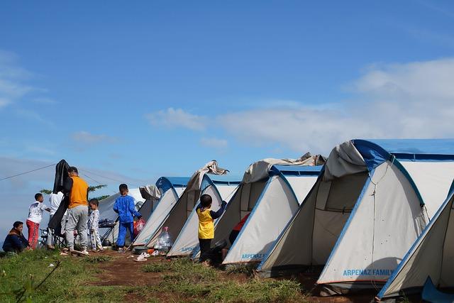 Enhancing Your Winter Camping Experience with essential Accessories