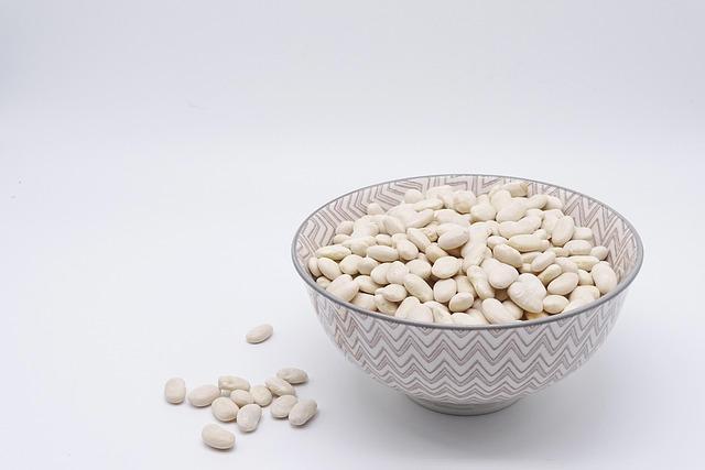 Elevating Your Nutrition: How to Incorporate Momentous Recovery Protein into Your Diet